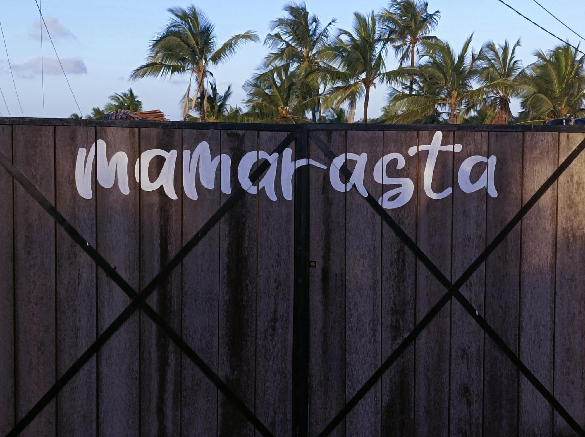 Bed and Breakfast Mamarasta Bwejuu Exterior foto
