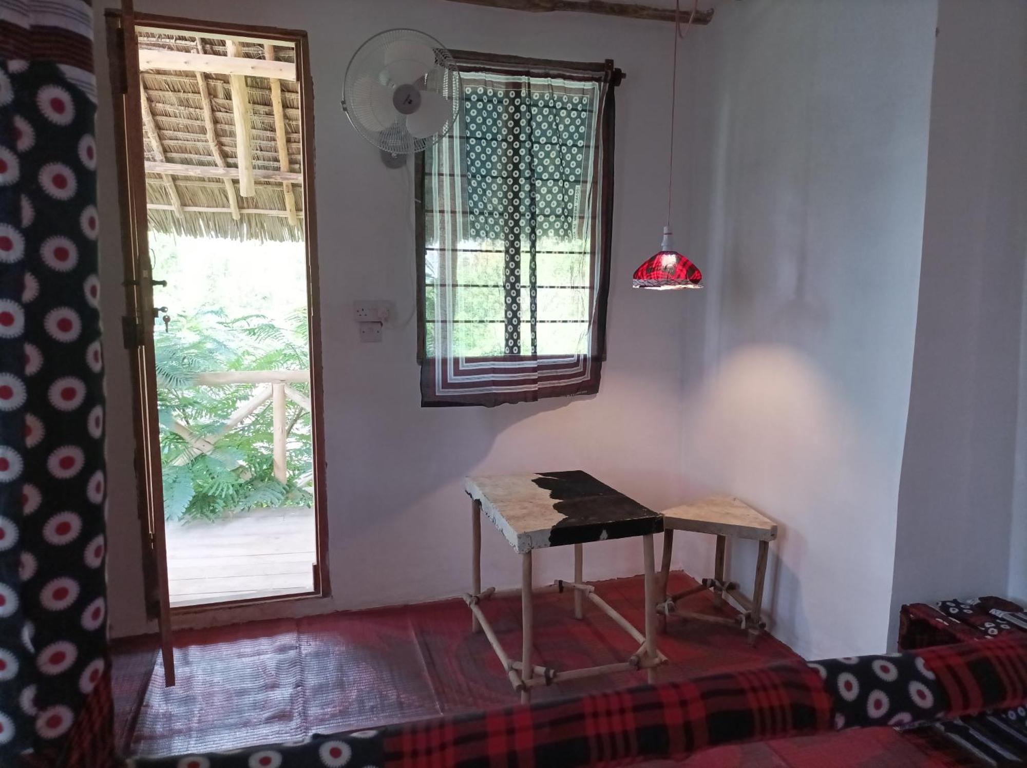 Bed and Breakfast Mamarasta Bwejuu Exterior foto