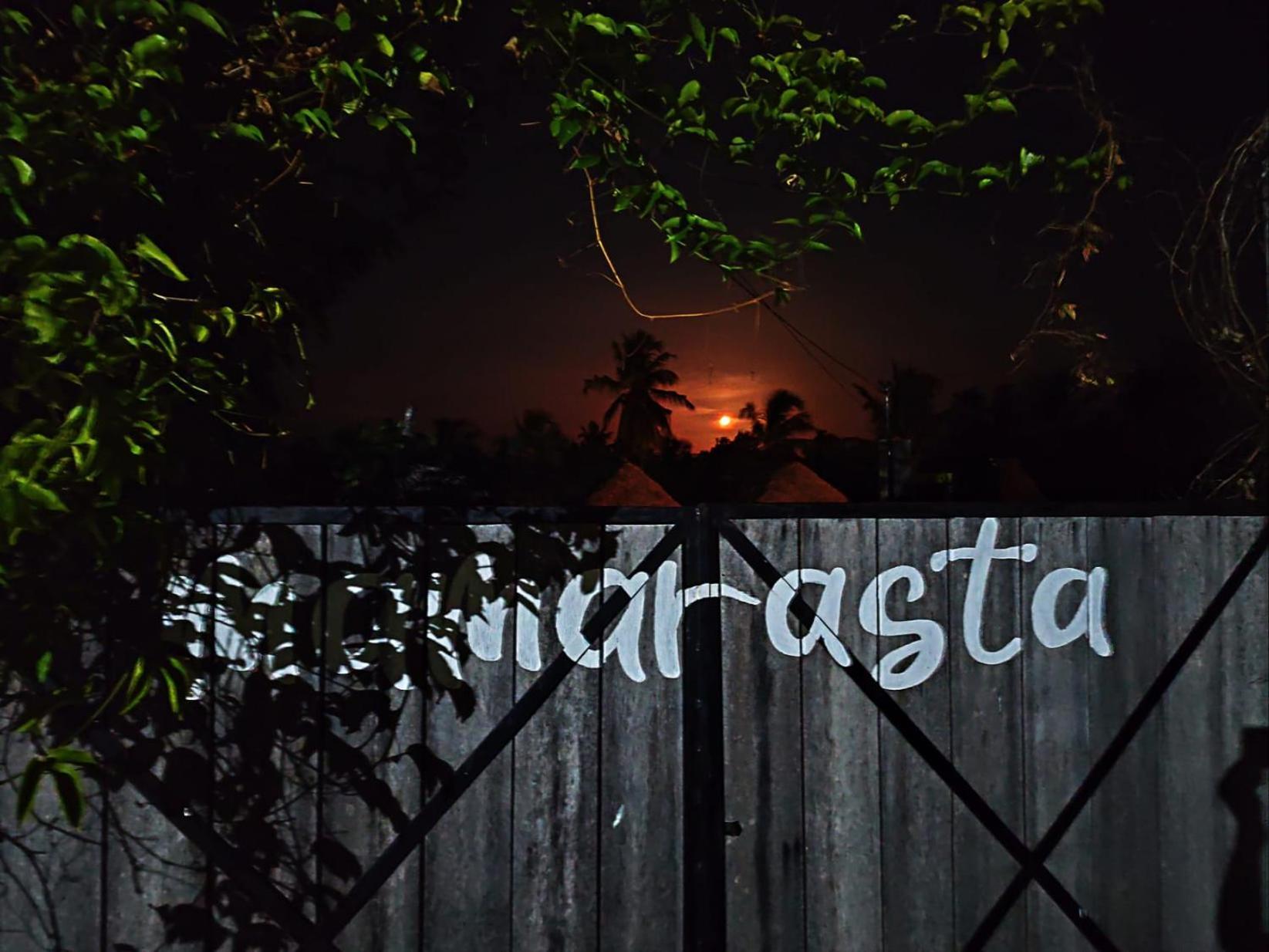 Bed and Breakfast Mamarasta Bwejuu Exterior foto